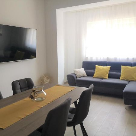 Apartments Tanja Kaštela Eksteriør billede