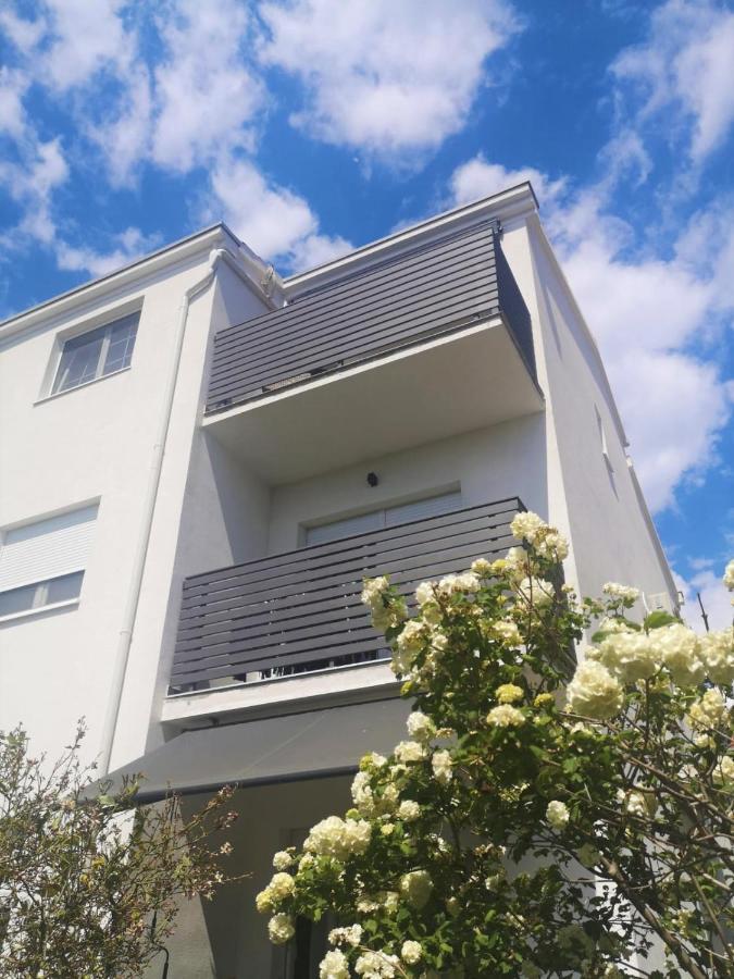 Apartments Tanja Kaštela Eksteriør billede
