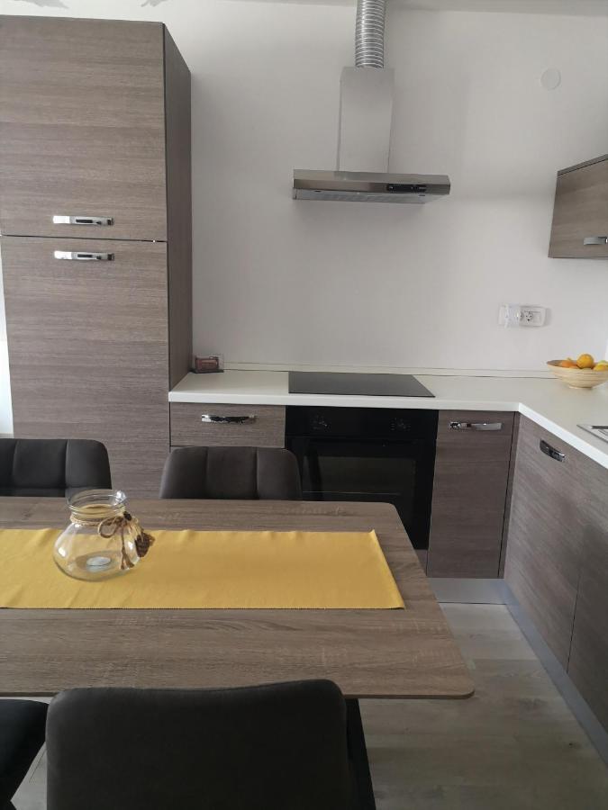 Apartments Tanja Kaštela Eksteriør billede