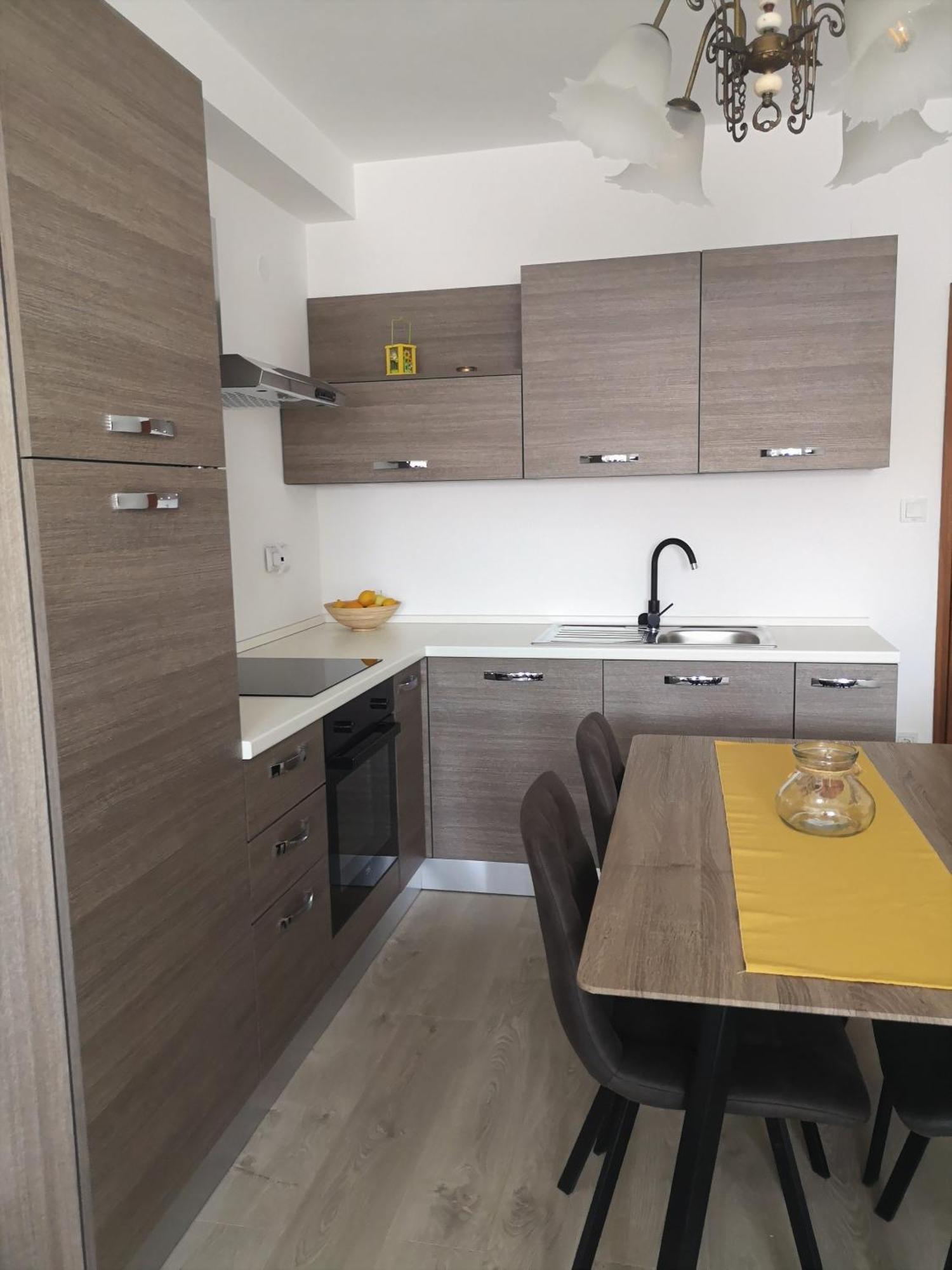 Apartments Tanja Kaštela Eksteriør billede